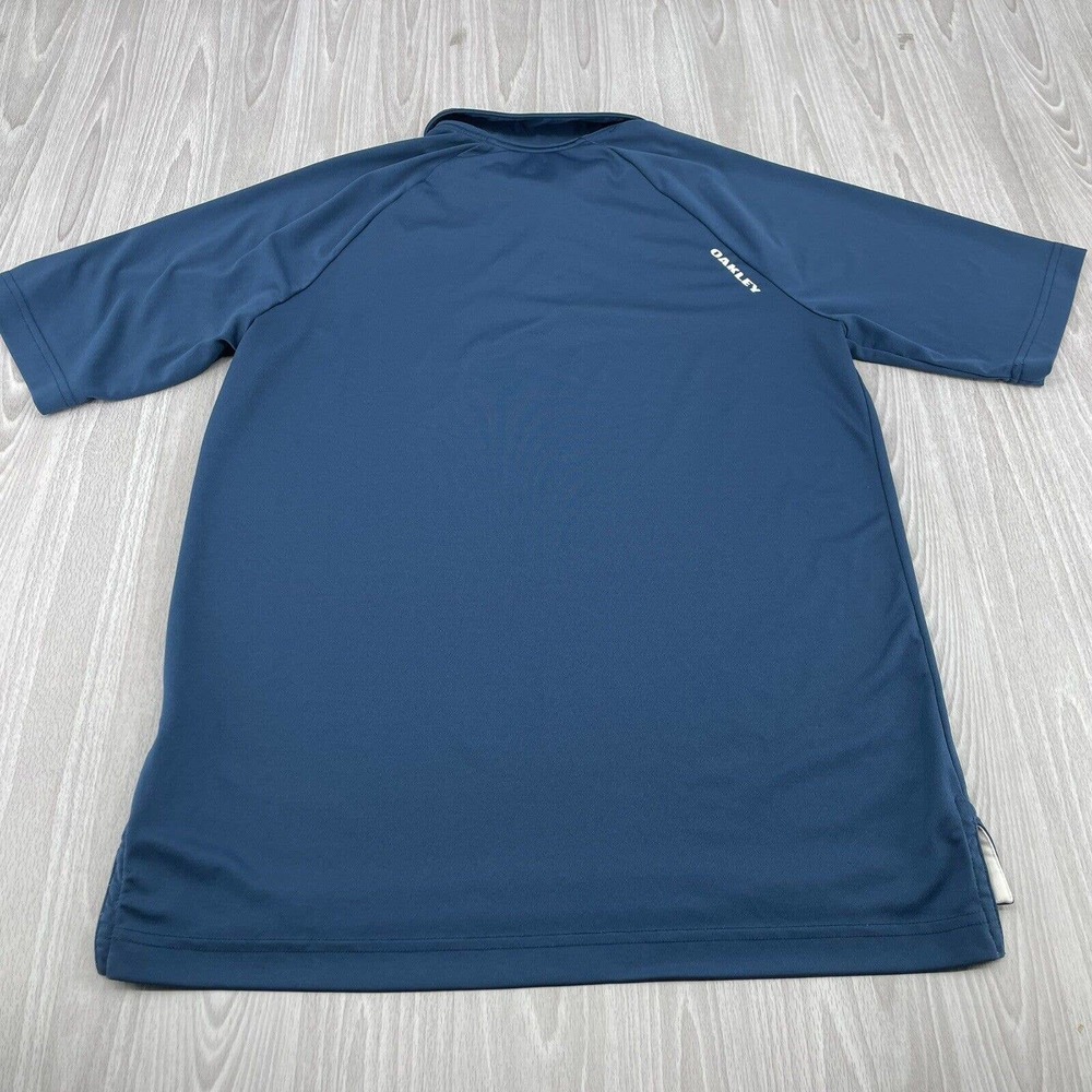 Oakley Golf Polo Shirt Size: Medium‎ Short Sleeve - Picture 3 of 6
